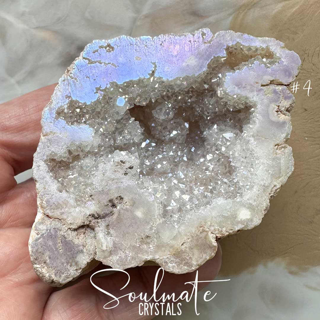Soulmate Crystals Angel Aura Quartz Raw Natural Crystal Geode Half, Iridescent Cut Crystal Geode for Calming Worry, Soothing Tension, Communication, Spiritual Guidance.
