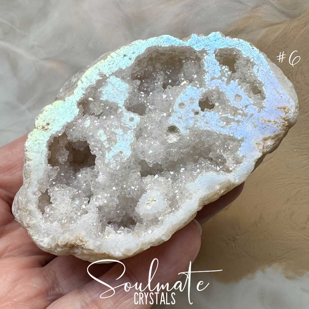 Soulmate Crystals Angel Aura Quartz Raw Natural Crystal Geode Half, Iridescent Cut Crystal Geode for Calming Worry, Soothing Tension, Communication, Spiritual Guidance.