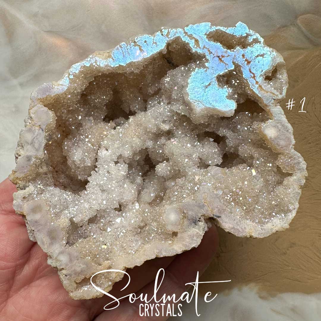 Soulmate Crystals Angel Aura Quartz Raw Natural Crystal Geode Half, Iridescent Cut Crystal Geode for Calming Worry, Soothing Tension, Communication, Spiritual Guidance.