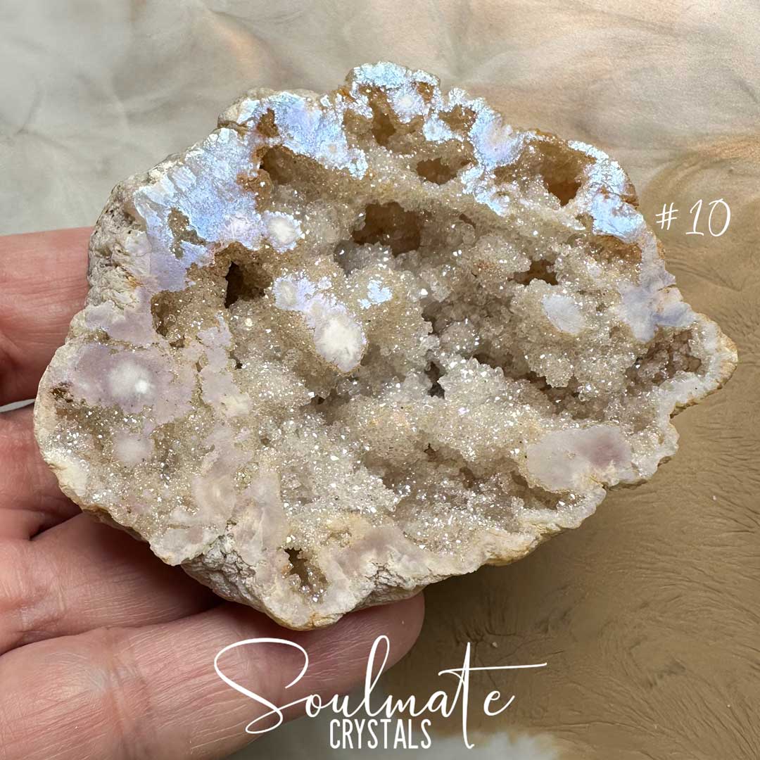Soulmate Crystals Angel Aura Quartz Raw Natural Crystal Geode Half, Iridescent Cut Crystal Geode for Calming Worry, Soothing Tension, Communication, Spiritual Guidance.