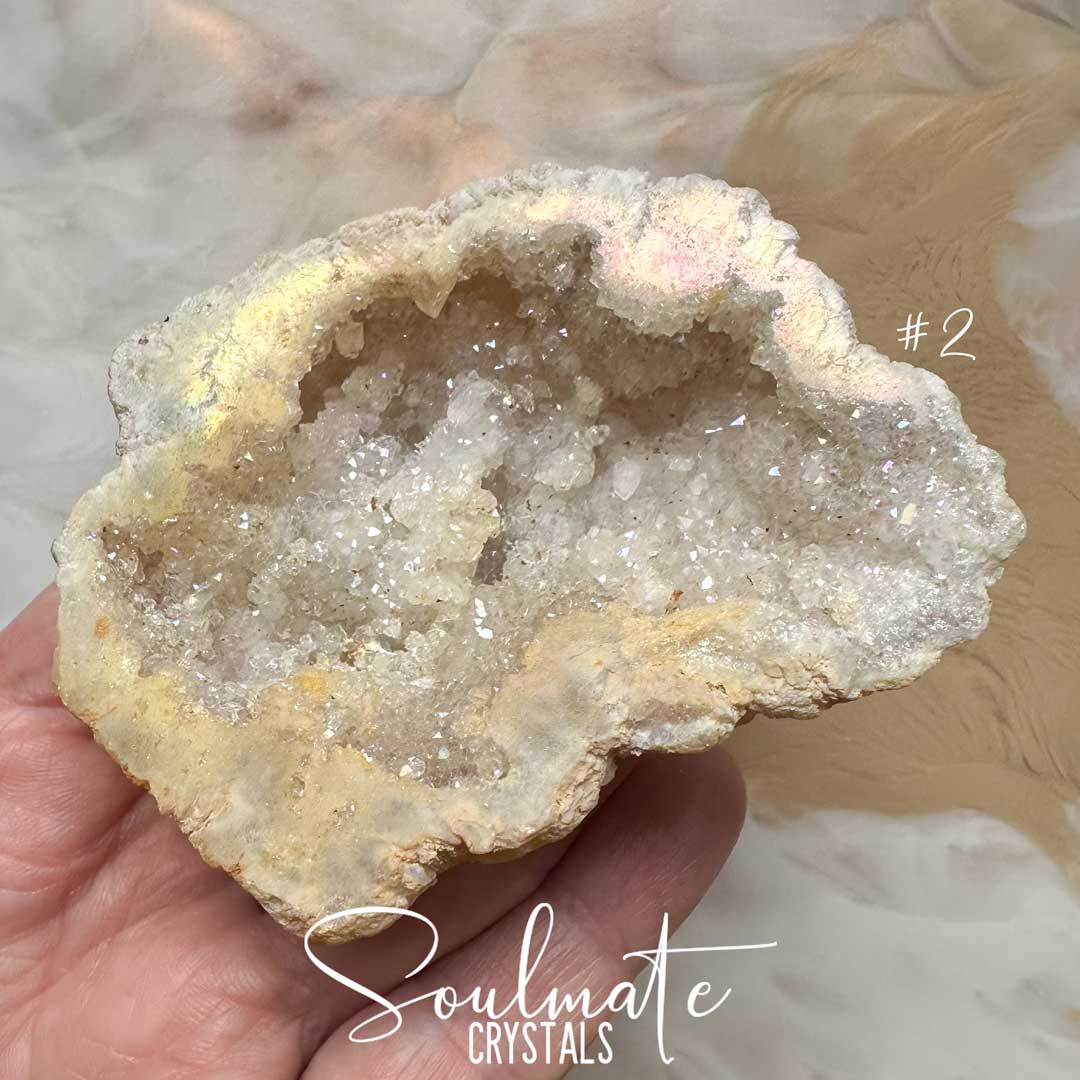 Soulmate Crystals Angel Aura Quartz Raw Natural Crystal Geode Half, Iridescent Cut Crystal Geode for Calming Worry, Soothing Tension, Communication, Spiritual Guidance.