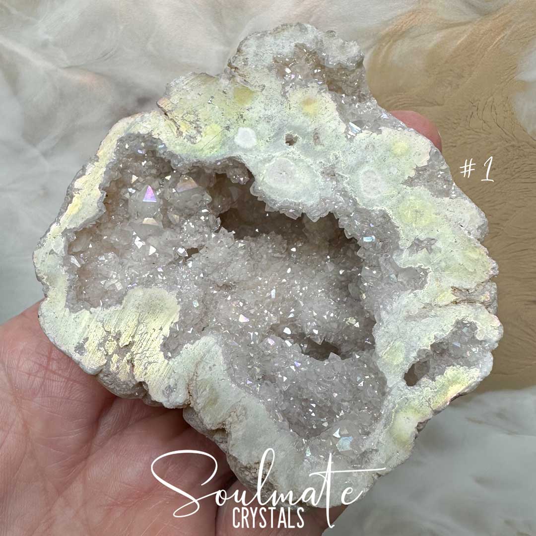 Soulmate Crystals Angel Aura Quartz Raw Natural Crystal Geode Half, Iridescent Cut Crystal Geode for Calming Worry, Soothing Tension, Communication, Spiritual Guidance.