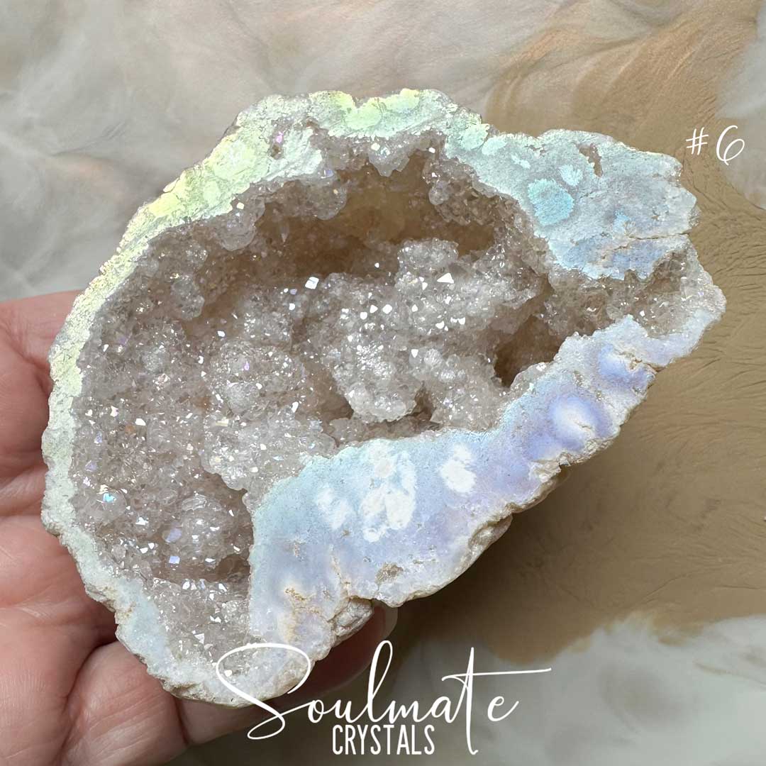 Soulmate Crystals Angel Aura Quartz Raw Natural Crystal Geode Half, Iridescent Cut Crystal Geode for Calming Worry, Soothing Tension, Communication, Spiritual Guidance.