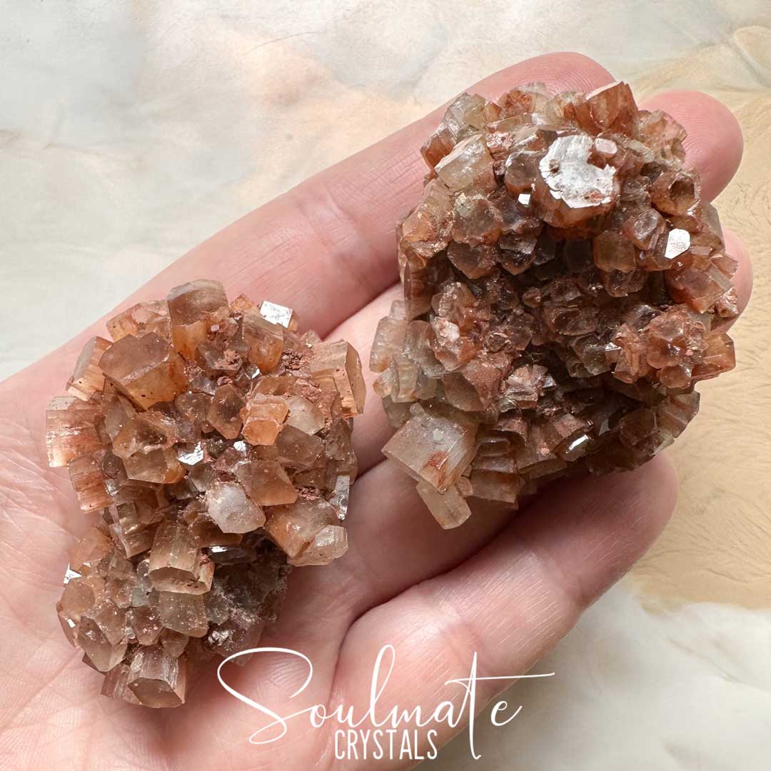 Soulmate Crystals Star Aragonite Raw Natural Stone Cluster, Red and Clear Star-Shaped Crystal for Earth Conservation, Loving Energy and Positivity