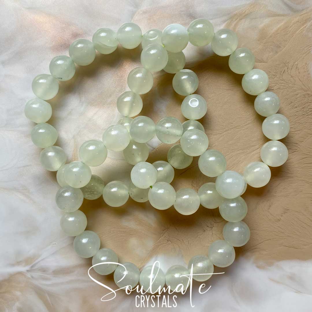 Soulmate Crystals Bowenite New Jade Polished Crystal Bracelet, Spring Green Crystal for Allay Fears, Assertiveness, Luck and Dream Recall, Wearable Crystal Jewellery, Crystal Bracelet, Crystal Beaded Bracelet, Jewelry.