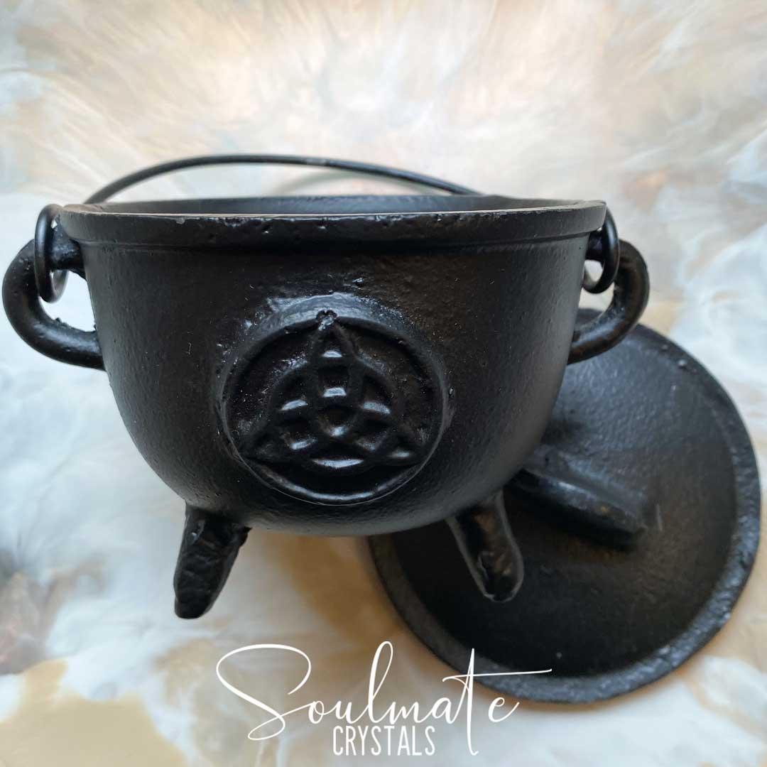 Soulmate Crystals Cauldron Black Cast Iron Lidded Triquetra Symbol, Black Cauldron, Pot for Smoke Cleansing Rituals, Ceremonies, Herb, Resin Burning, Vessel, Crystal Energy Tool, Energy Tools, Witch Cauldron.