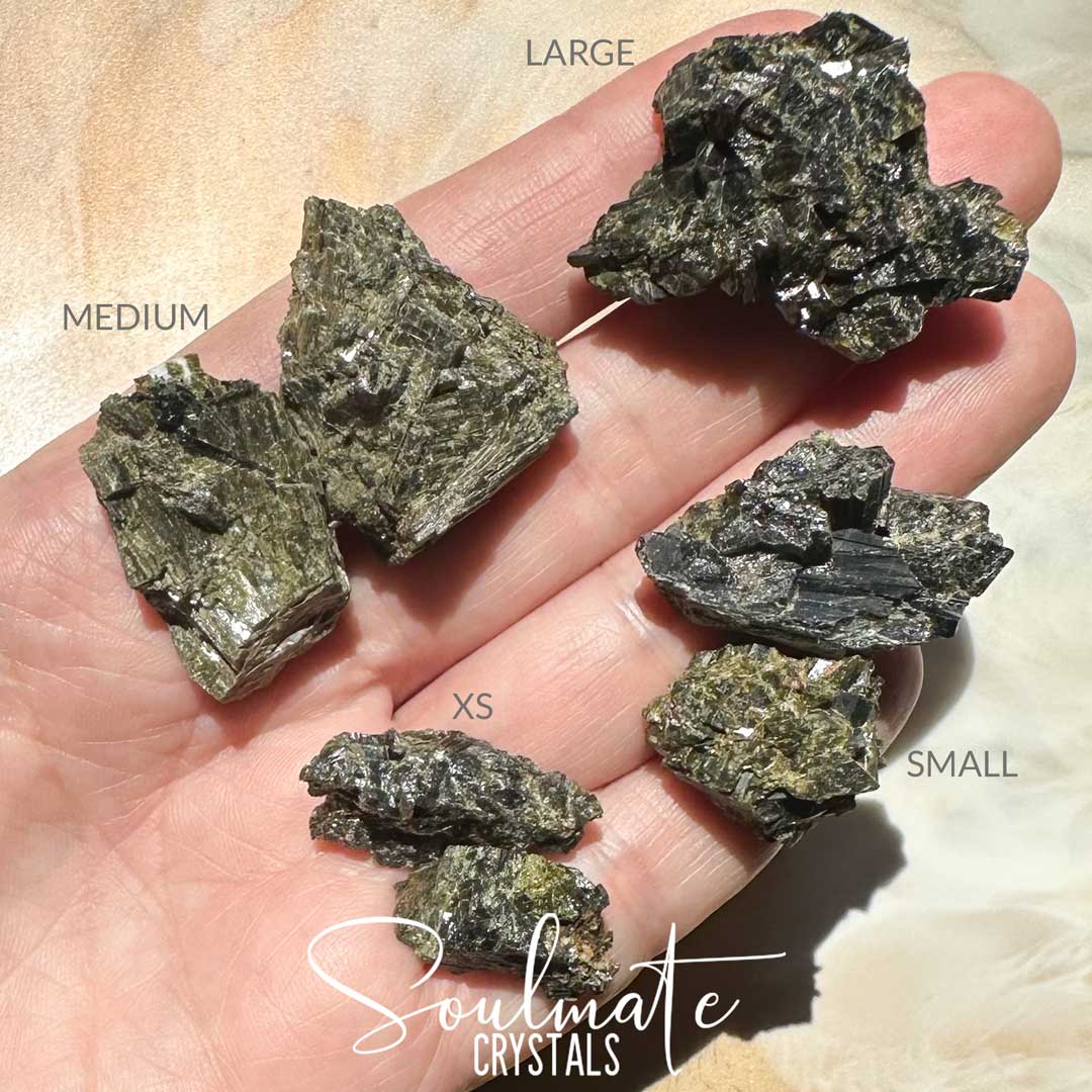 Soulmate Crystals Epidote Raw Natural Stone, Olive Green Bladed Crystal for Manifestation, Optimism, Self-Love, Hope, Personal Transformation, Visualising Goals, Heart Chakra Balancing, Source Australian Harts Ranges Epidote Mineral.