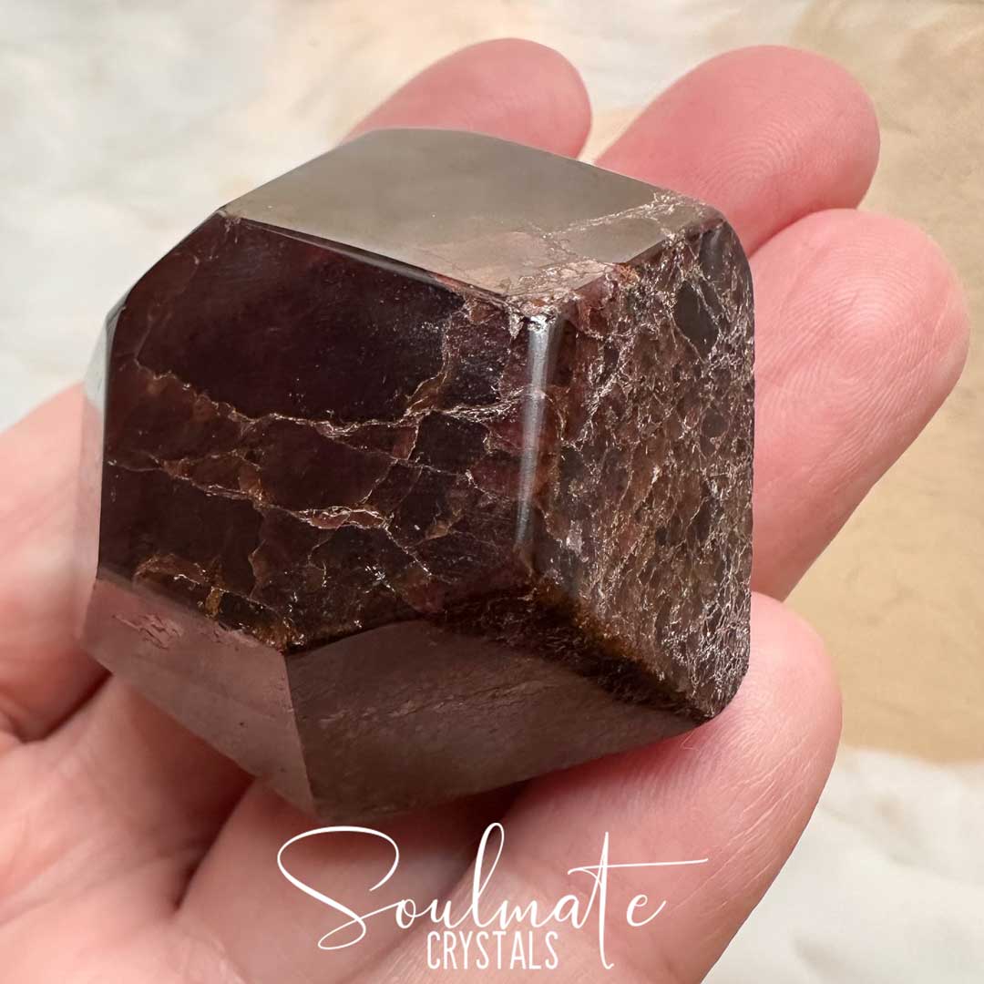 Soulmate Crystals Garnet Almandine Polished Crystal Faceted Freeform, Dark Red Crystal for Protection, Stability, Vitality, Emotional Wellbeing, Passion, Root Chakra, Strength, Abundance, Self-Worth.