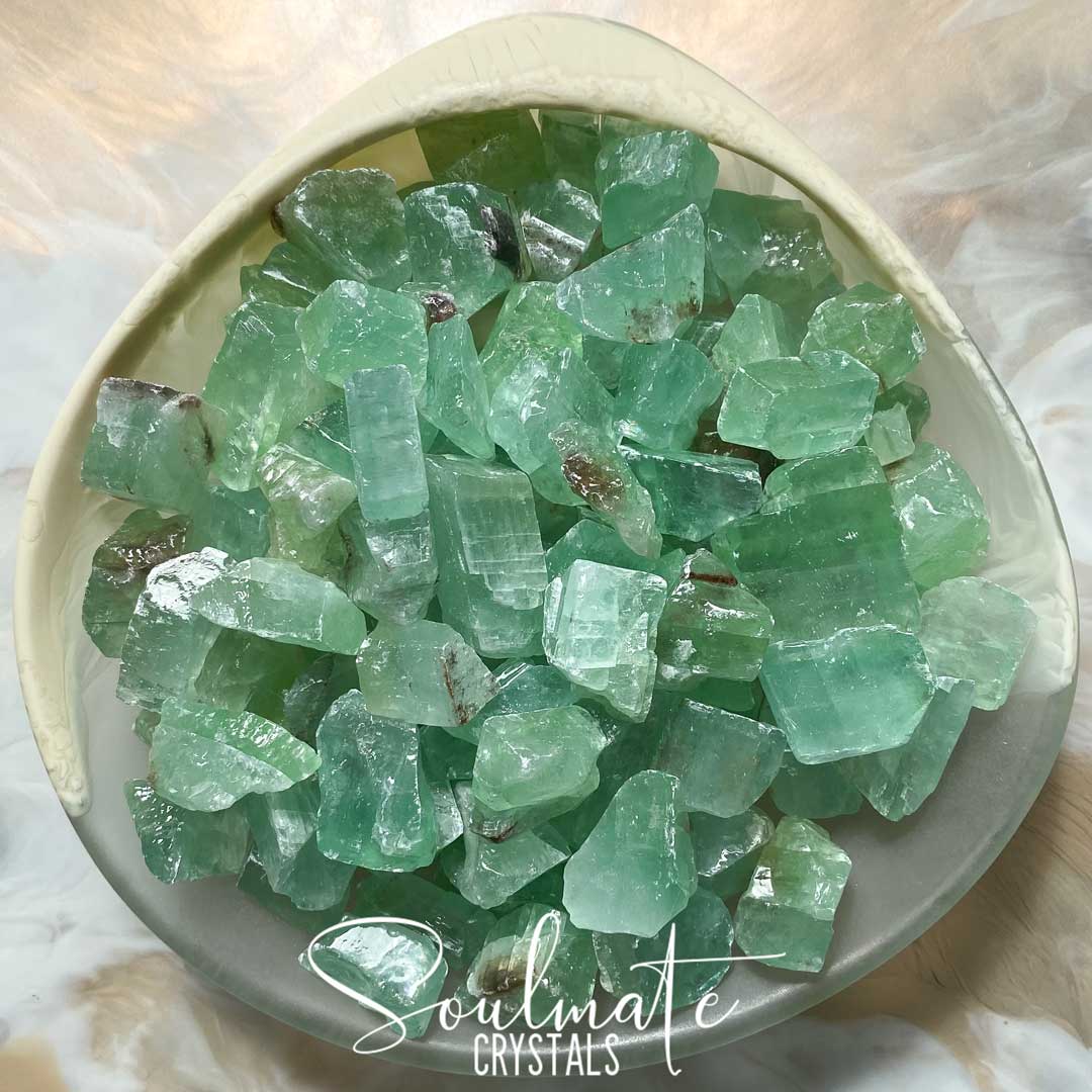 Soulmate Crystals Green Calcite Raw Natural Stone Mix Pack, Green Unpolished Crystal for Abundance, Prosperity, Spiritual Harmony, Clarity, Communication, Change.