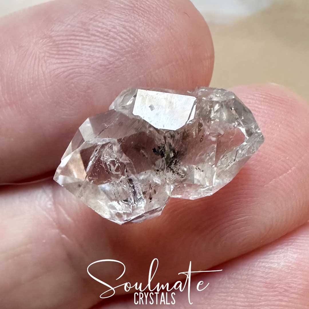 Soulmate Crystals Herkimer Diamond Quartz Raw Natural Intertwined Soulmate Twin Crystal Unpolished Clear Double Crystal Point for Energy Transmission, Meditation, Breathwork, Visioning, Dreamwork, Harmony, Relationships, Spiritual Connection, Higher Self, Universal Wisdom, Cosmic Understanding.