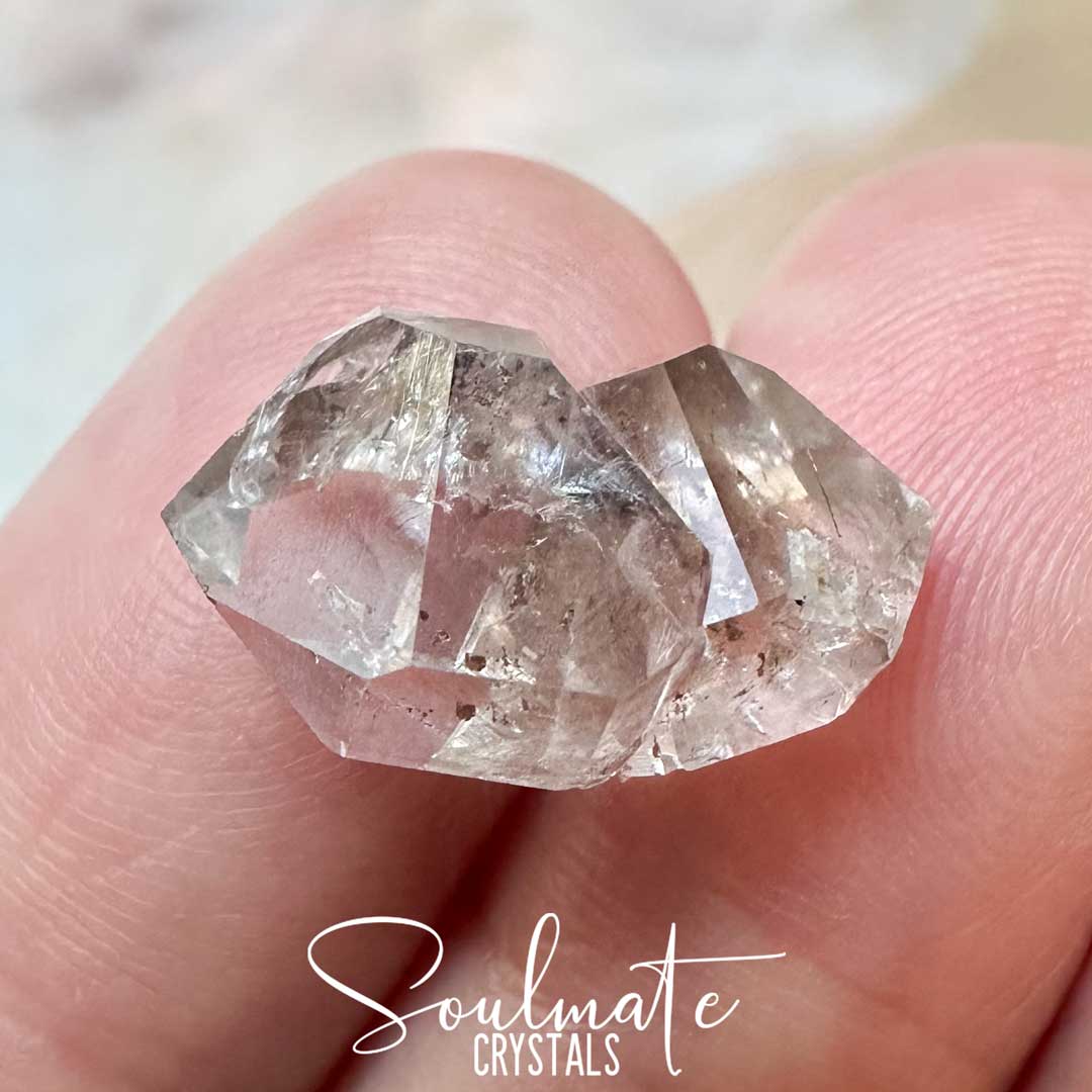 Soulmate Crystals Herkimer Diamond Quartz Raw Natural Intertwined Soulmate Twin Crystal Unpolished Clear Double Crystal Point for Energy Transmission, Meditation, Breathwork, Visioning, Dreamwork, Harmony, Relationships, Spiritual Connection, Higher Self, Universal Wisdom, Cosmic Understanding.