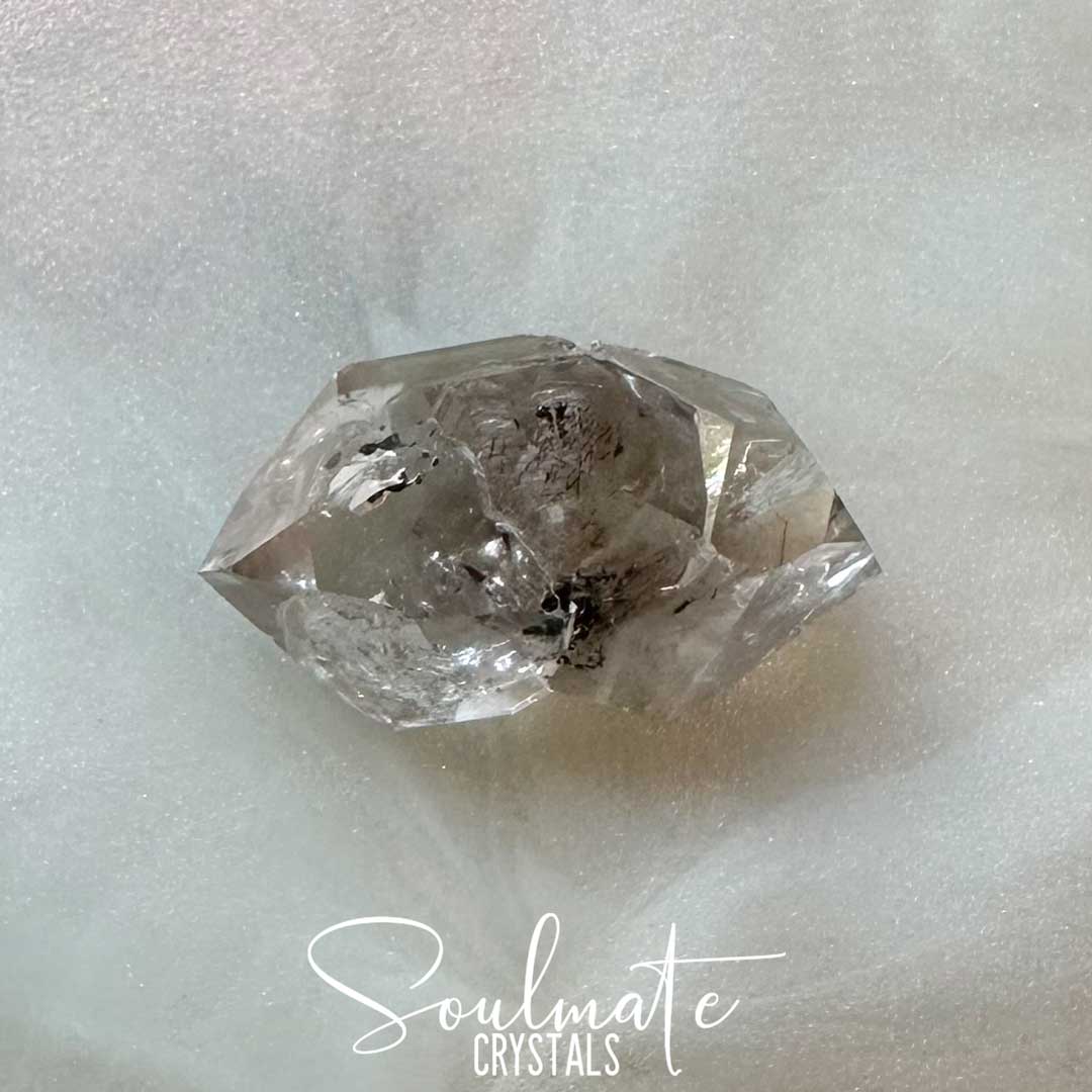 Soulmate Crystals Herkimer Diamond Quartz Raw Natural Intertwined Soulmate Twin Crystal Unpolished Clear Double Crystal Point for Energy Transmission, Meditation, Breathwork, Visioning, Dreamwork, Harmony, Relationships, Spiritual Connection, Higher Self, Universal Wisdom, Cosmic Understanding.
