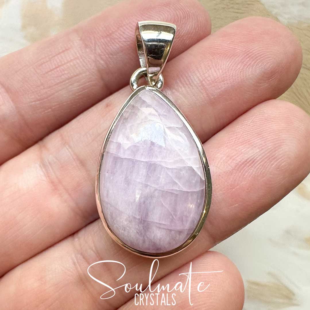 Soulmate Crystals Kunzite Polished Crystal Pendant Teardrop Sterling Silver, Pink Lilac Crystal for Heart-Mind Connection, Relationships, Romance, Love, Spiritual Awareness, Pendant, Jewellery, Jewelry, Wearable Crystal Jewellery.