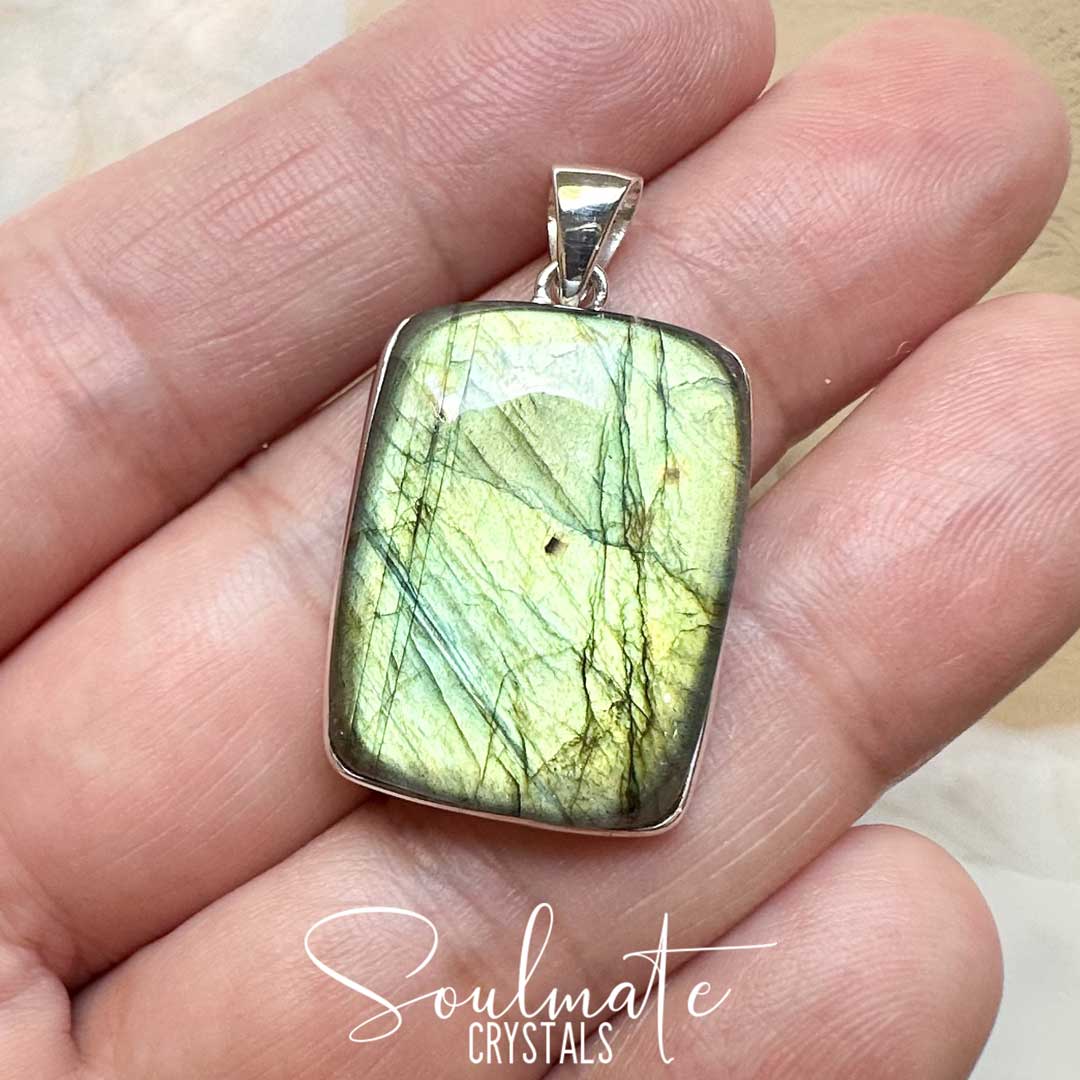 Soulmate Crystals Labradorite Polished Crystal Pendant Oblong Sterling Silver, Green Gold, Flashy Crystal for Destiny, Higher Consciousness, Wisdom, Dreaming, Pendant, Jewellery, Jewelry, Wearable Crystal Jewellery.