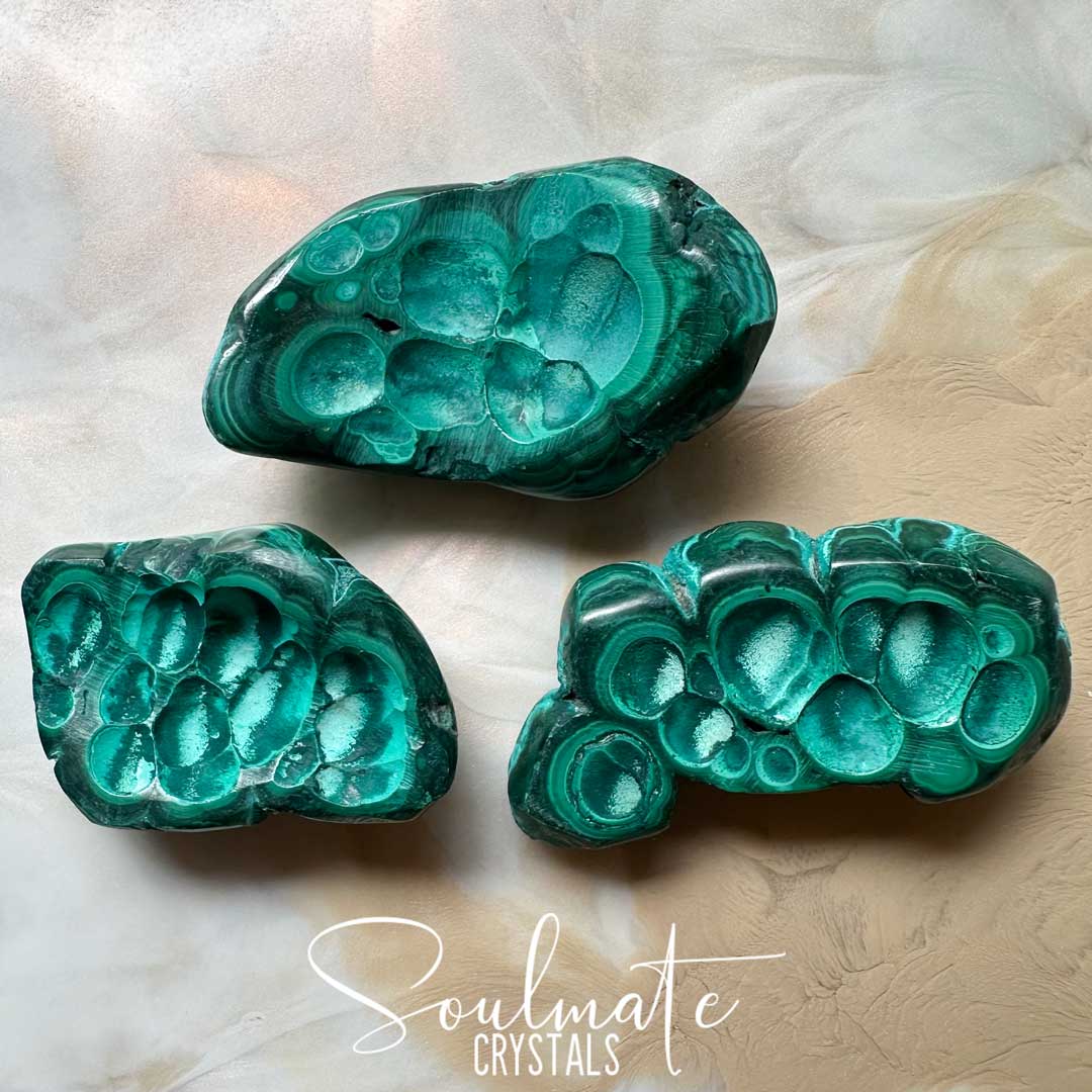 Soulmate Crystals Malacolla Polished Crystal Energy Stone, Crystal Freeform, Combination Blue Green Crystal of Malachite and Chrysocolla for Protection, Detoxification and Transformation.