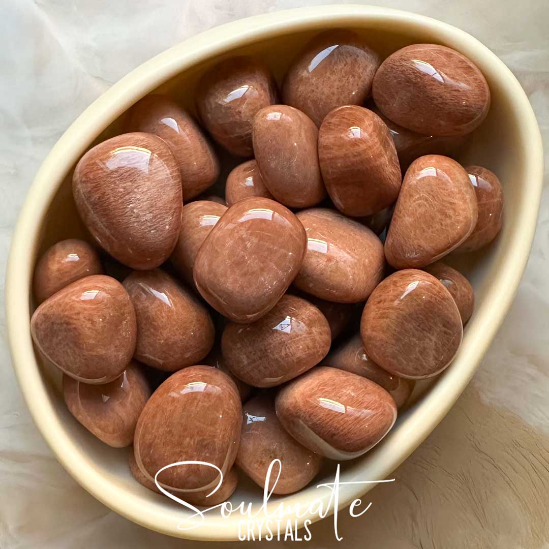 Soulmate Crystals Peach Moonstone Tumbled Stone, Polished Pink Peach Crystal for Emotional Wellbeing, Intuition, Creativity, Perception, Mindfulness.