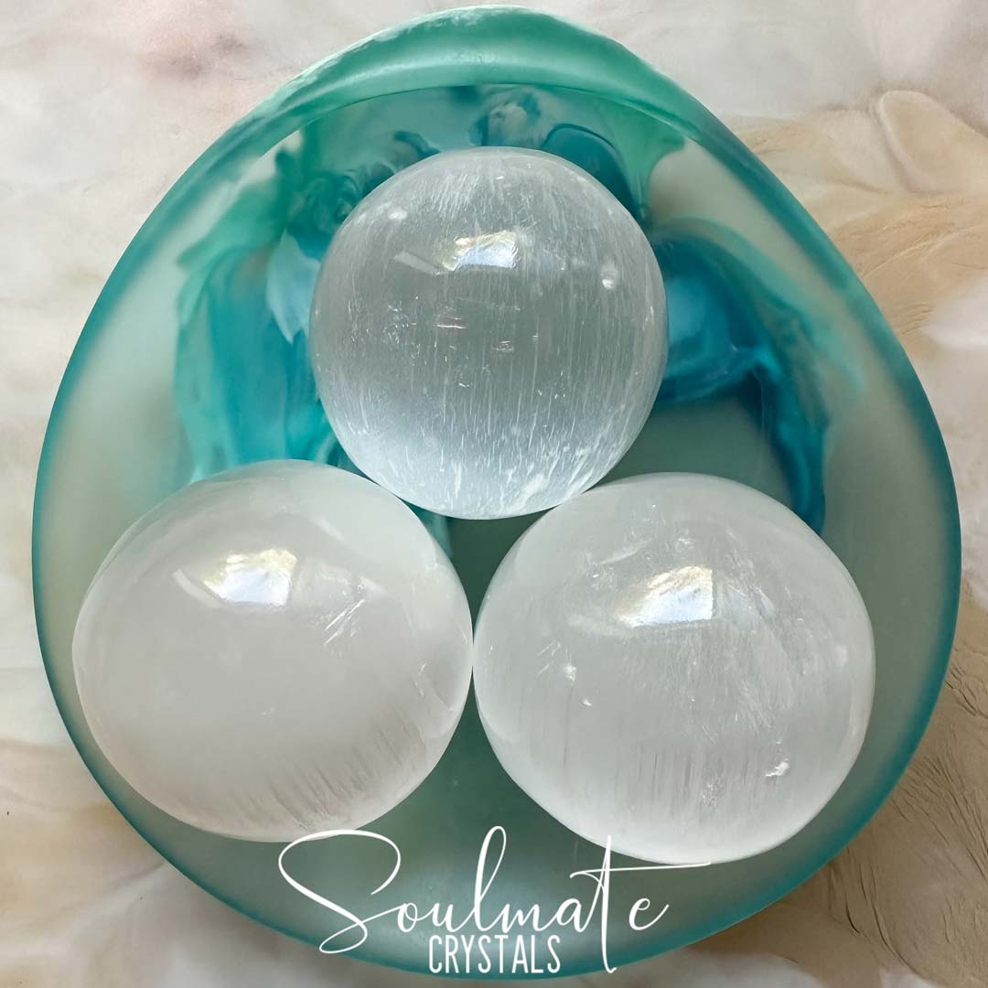 Soulmate Crystals White Selenite Polished Crystal Sphere, White Gypsum Crystal Ball for Energetic Cleansing