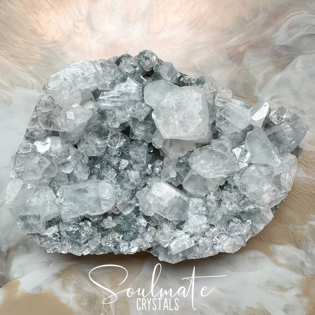 Soulmate Crystals Zeolite Apophyllite Chalcedony Black Raw Mineral Specimen First Quality, Clear Crystals on Druzy Black Rock for Cleansing, Serenity, Light, Harmonising, Energetic Transformation, Nurturing, Intuition, Negative Thought Pattern Removal, Wisdom, Alignment.