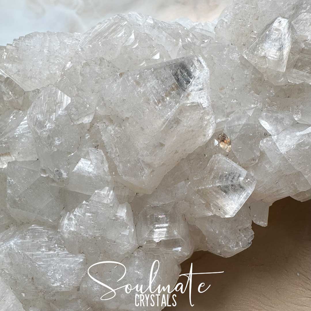 Soulmate Crystals Zeolite Apophyllite Diamond Champagne Raw Mineral Specimen First Quality, Clear Crystal for Cleansing, Serenity, Light, Harmonising, Energetic Transformation, Nurturing.