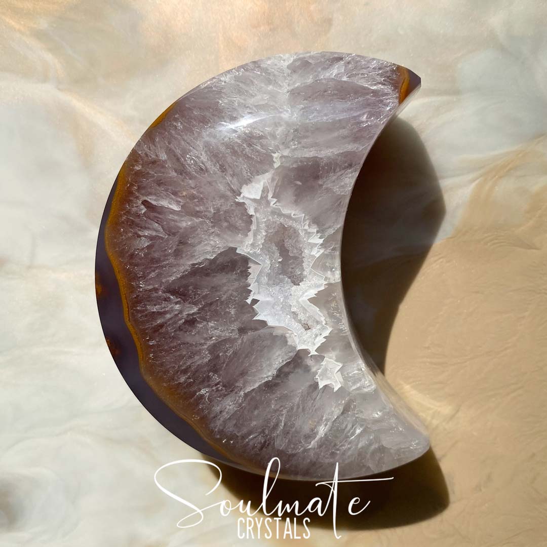 Soulmate Crystals Agate Polished Crystal Crescent Moon 01, Clear Crystal for Balance and Focus