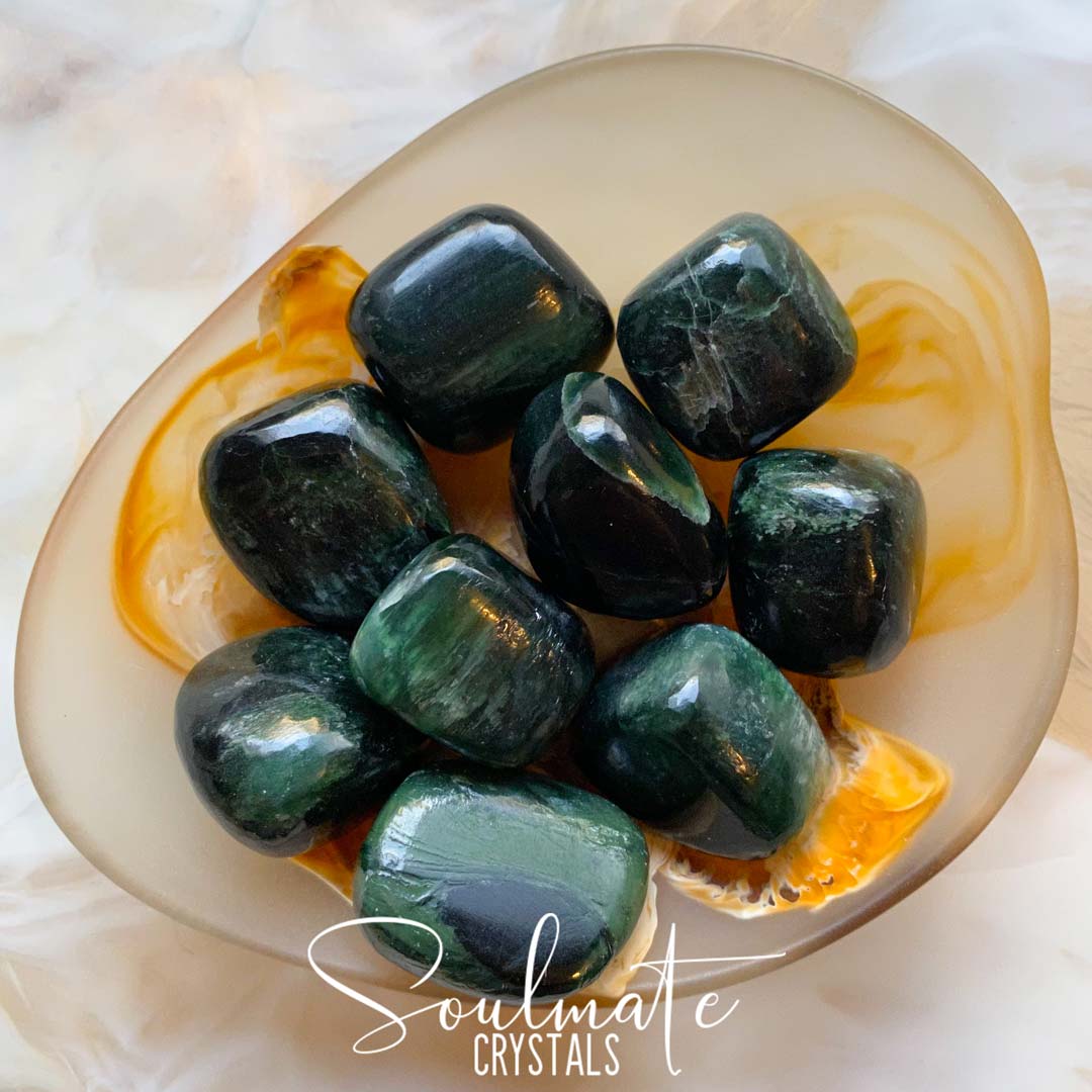 Soulmate Crystals Antigorite Tumbled Stone, Gemmy Dark Emerald Green Crystal for Mental Health, Self-Love and Empowerment, Size Large