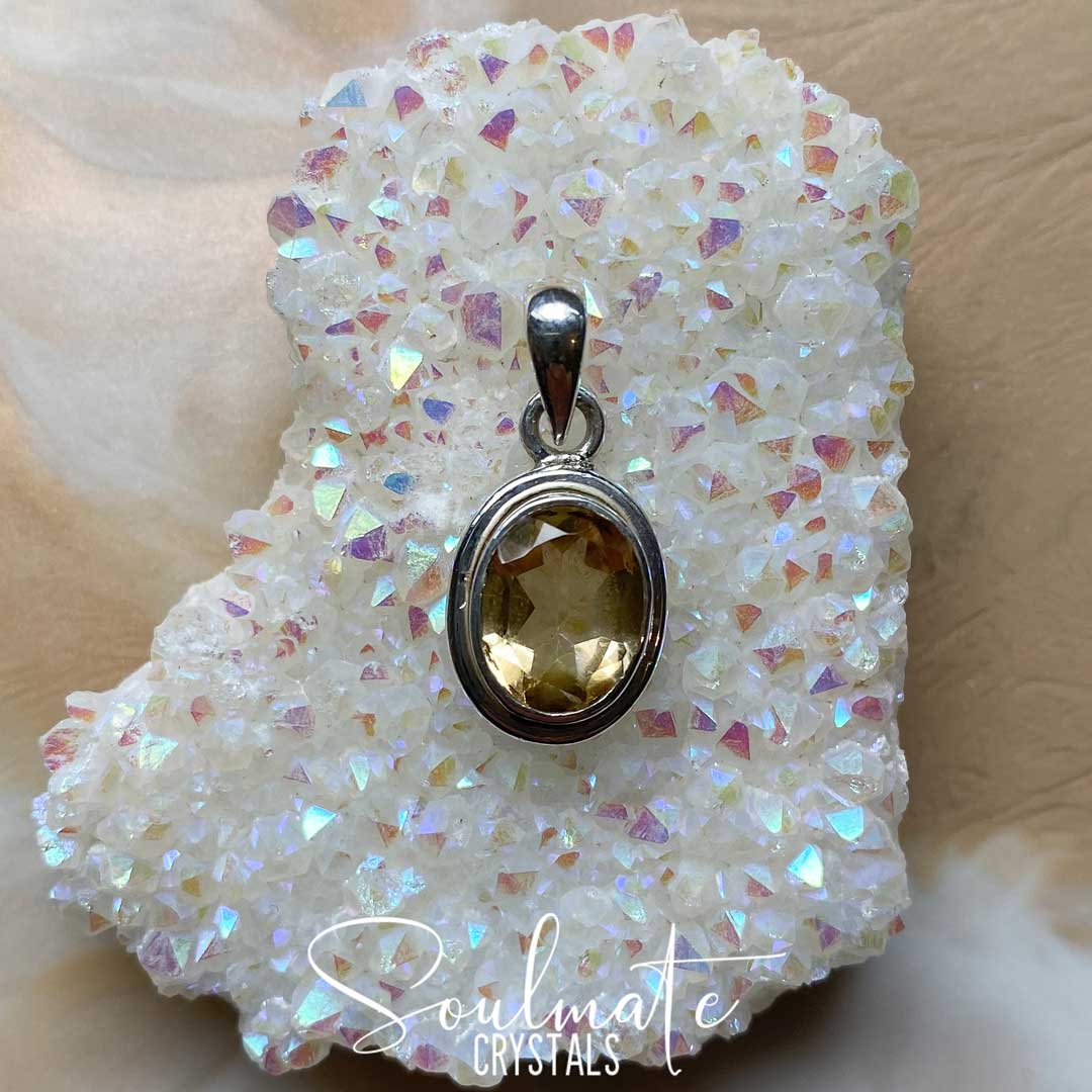 Soulmate Crystals Citrine Polished Crystal Pendant Faceted Oval Sterling Silver, Gemmy Golden Yellow Crystal for Prosperity, Happiness, Manifestation, Positivity and Personal Power, Pendant, Jewellery, Jewelry, Wearable Crystal Jewellery.