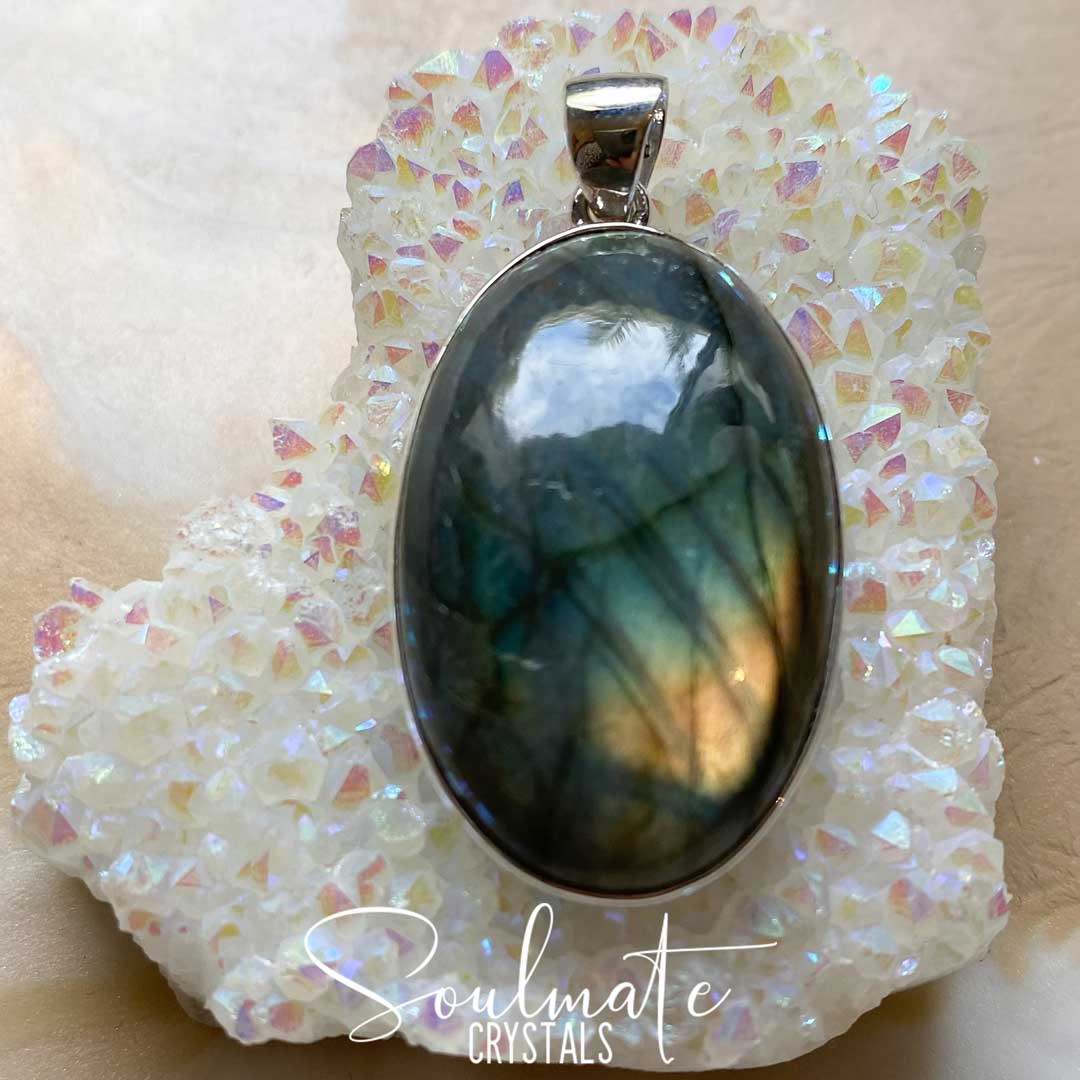 Soulmate Crystals Labradorite Polished Crystal Pendant Oval Sterling Silver, Orange, Blue, Green, Gold, Flashy Crystal for Destiny, Higher Consciousness, Wisdom, Dreaming, Pendant, Jewellery, Jewelry, Wearable Crystal Jewellery.