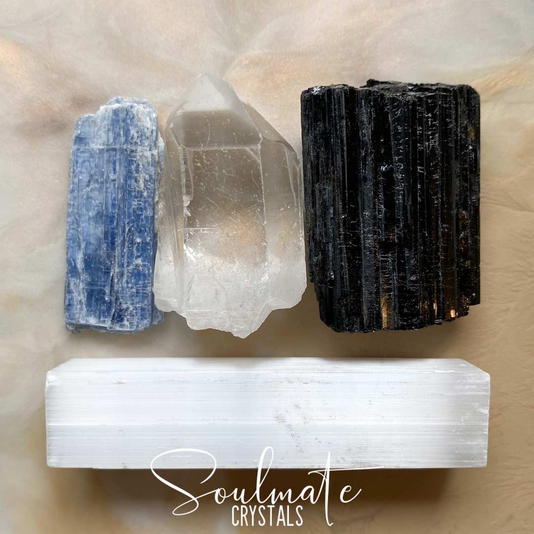 Soulmate Crystals Raw Natural Stone Meditation Crystal Set, Blue Kyanite Blade, Clear Quartz Crystal Point, Black Tourmaline Stone, White Selenite Rectangle Stick for Meditation, Crystal Meditation, Clarity, Peace, Wellbeing.