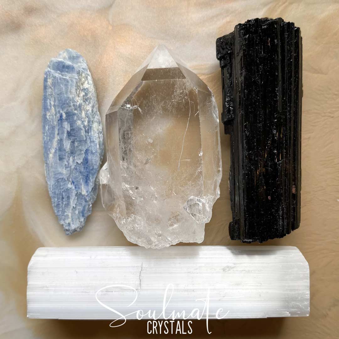 Soulmate Crystals Raw Natural Stone Meditation Crystal Set, Blue Kyanite Blade, Clear Quartz Crystal Point, Black Tourmaline Stone, White Selenite Rectangle Stick for Meditation, Crystal Meditation, Clarity, Peace, Wellbeing.