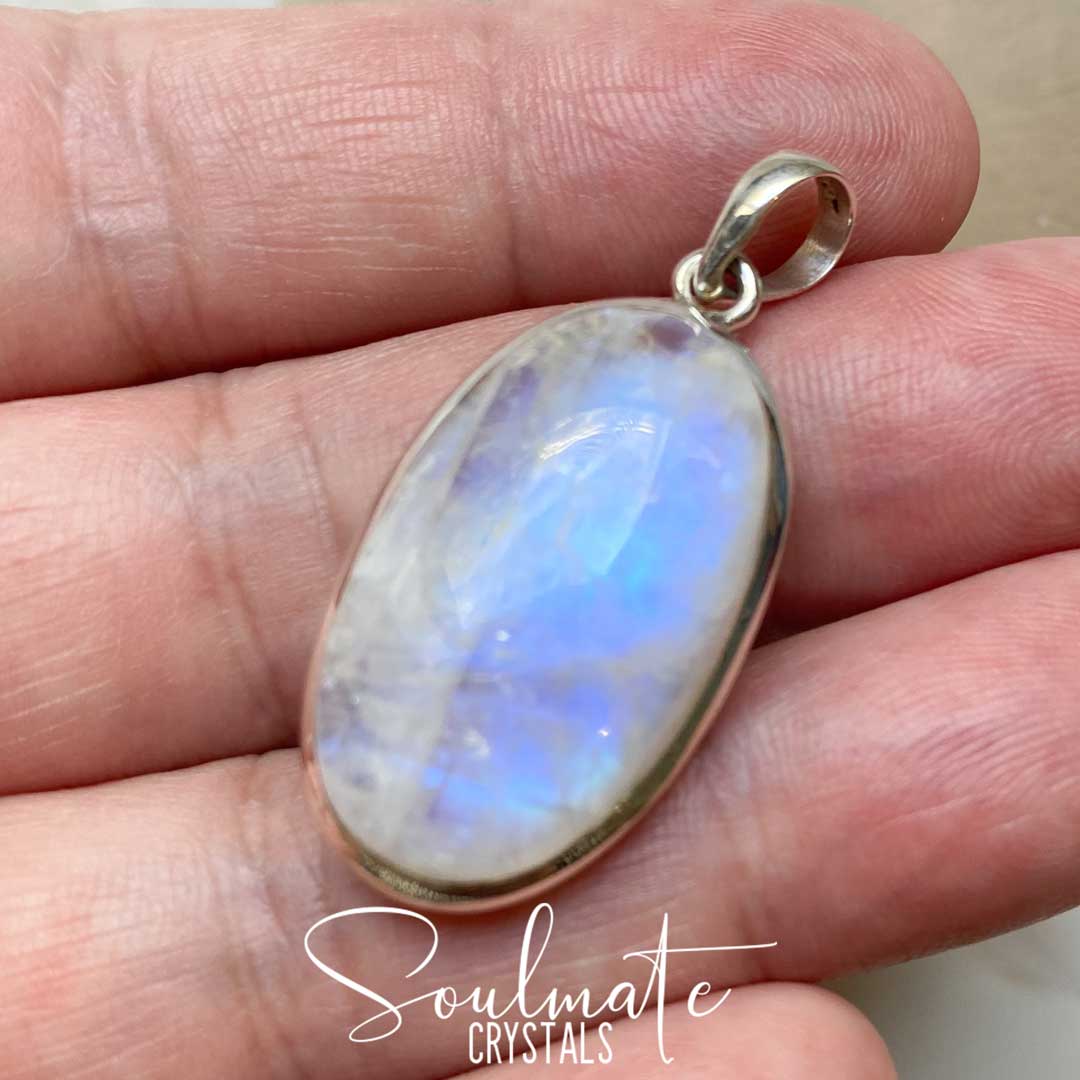 Soulmate Crystals Rainbow Moonstone Polished Crystal Pendant Oval Sterling Silver Grade A, White Crystal with Blue Flash for Divine Feminine, Clarity and Intuition, Pendant, Jewellery, Jewelry, Wearable Crystal Jewellery.