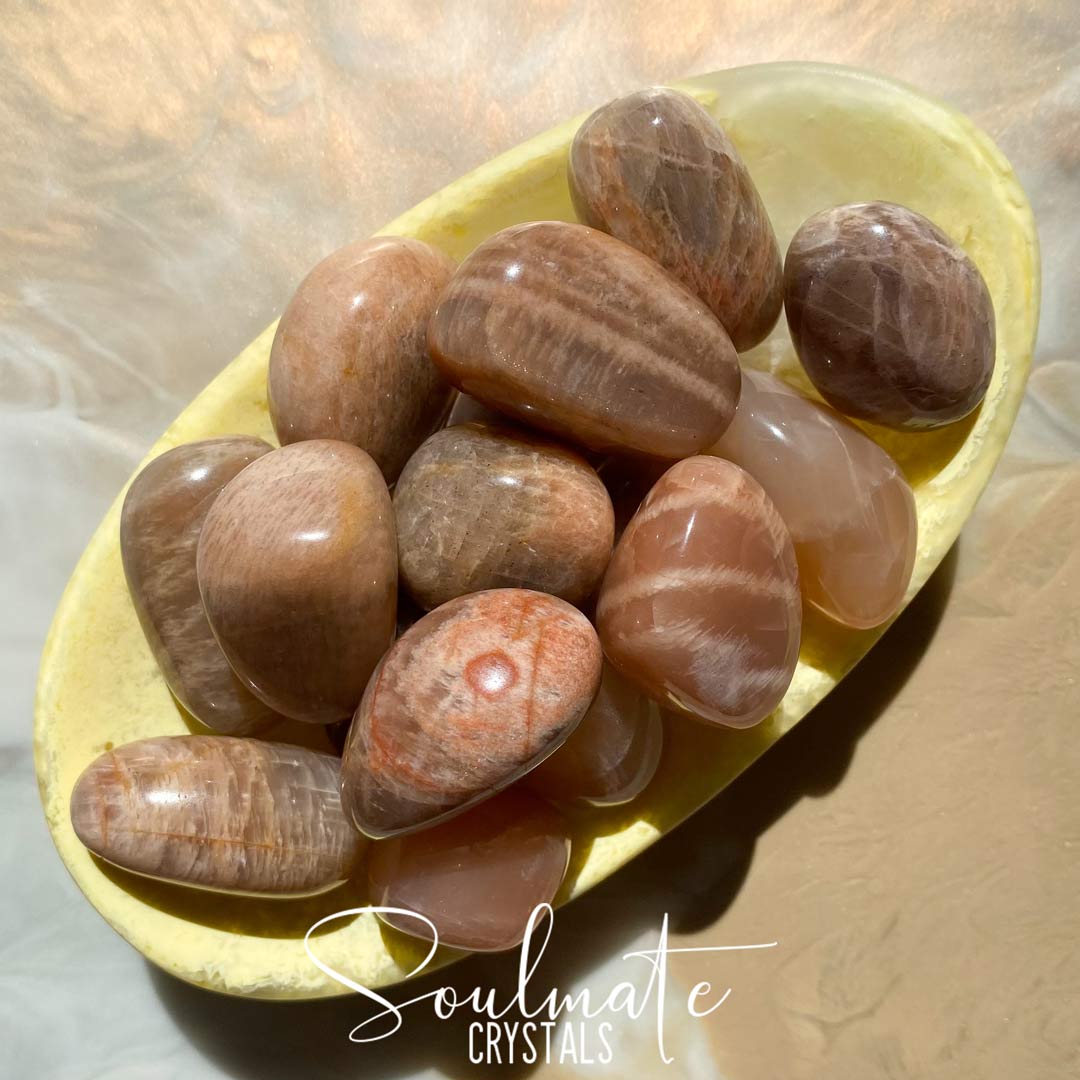 Soulmate Crystals Peach Moonstone Tumbled Stone, Polished Pink Peach Crystal for Emotional Wellbeing, Intuition, Creativity, Perception, Mindfulness.