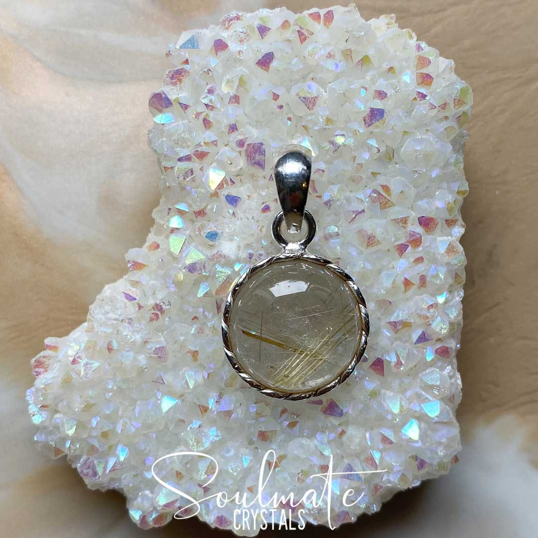 Soulmate Crystals Gold Rutilated Quartz Polished Crystal Pendant Round Sterling Silver Grade A, Polished Clear Opaque Crystal for Harmonising Energy, Manifestation, Spiritual Growth, Gold Rutile Inclusions for Creativity, Pendant, Jewellery, Jewelry, Wearable Crystal Jewellery.