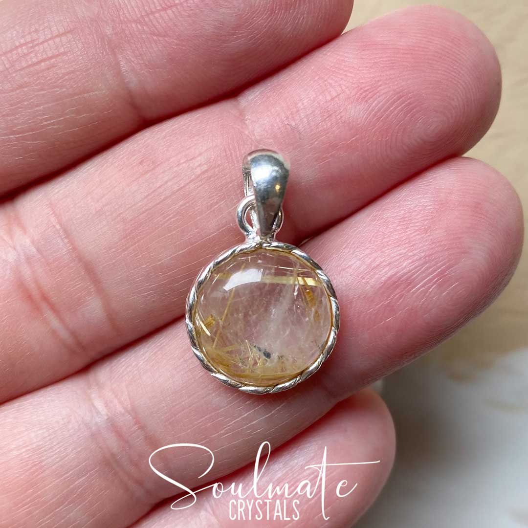 Soulmate Crystals Gold Rutilated Quartz Polished Crystal Pendant Round Sterling Silver Grade A, Polished Clear Opaque Crystal for Harmonising Energy, Manifestation, Spiritual Growth, Gold Rutile Inclusions for Creativity, Pendant, Jewellery, Jewelry, Wearable Crystal Jewellery.