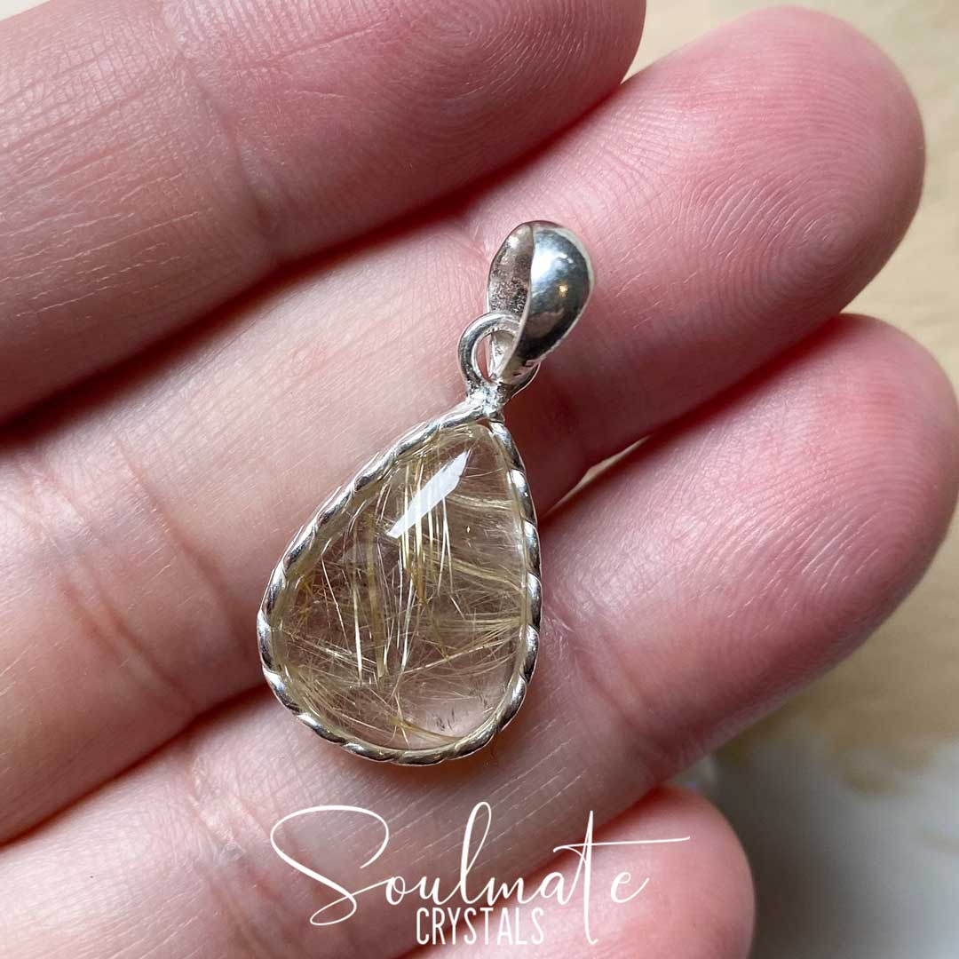 Soulmate Crystals Gold Rutilated Quartz Polished Crystal Pendant Sterling Silver Grade A, Polished Clear Opaque Crystal for Harmonising Energy, Manifestation, Spiritual Growth, Gold Rutile Inclusions for Creativity, Pendant, Jewellery, Jewelry, Wearable Crystal Jewellery.