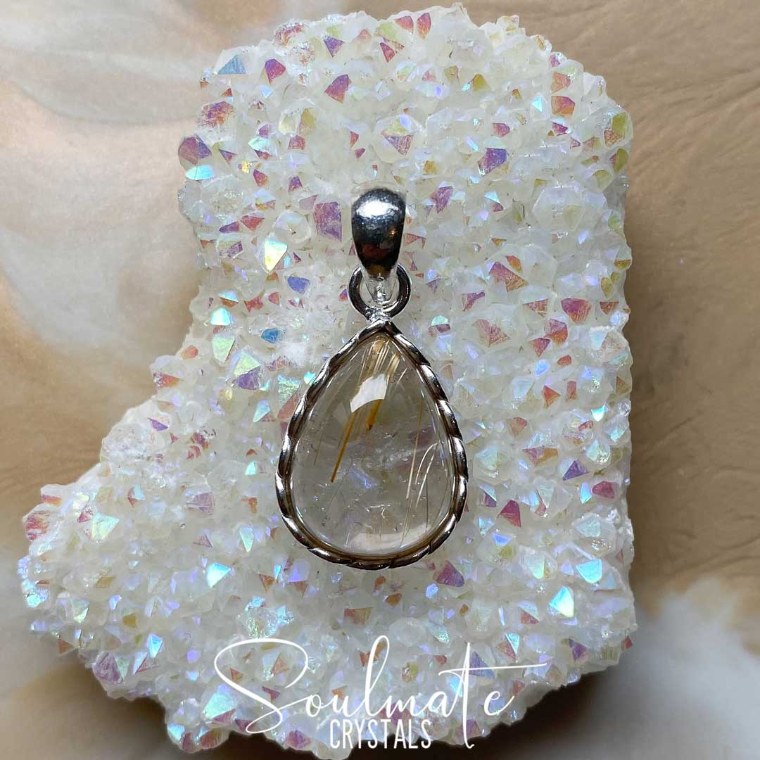 Soulmate Crystals Gold Rutilated Quartz Polished Crystal Pendant Sterling Silver Grade A, Polished Clear Opaque Crystal for Harmonising Energy, Manifestation, Spiritual Growth, Gold Rutile Inclusions for Creativity, Pendant, Jewellery, Jewelry, Wearable Crystal Jewellery.