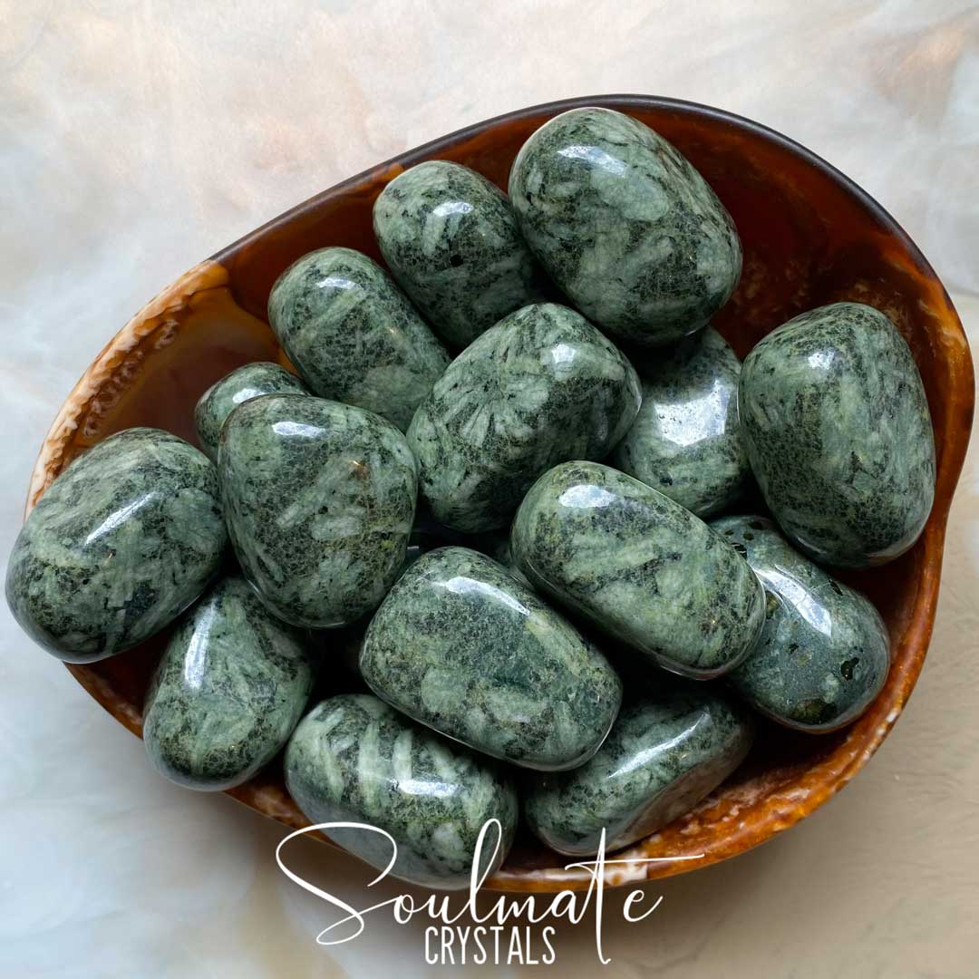 Soulmate Crystals Writing Stone Green Tumbled Stone, Rice Grain Shaped Pattern in Green Crystal for Creativity, Alignment, Expansion, Goals, Studying, Writing.